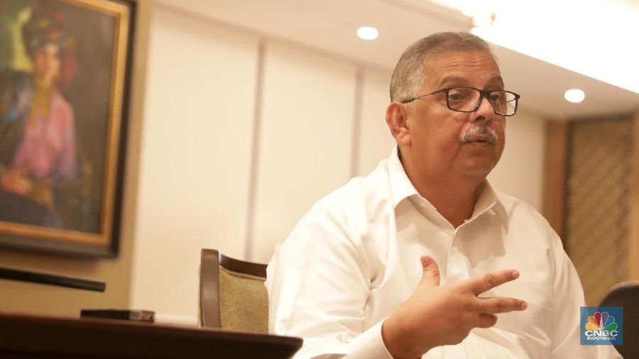 Direktur Utama PT PLN (Persero) Sofyan Basir menyebut ada potential loss sebesar Rp 10 triliun sepanjang tahun karena pencurian listrik.