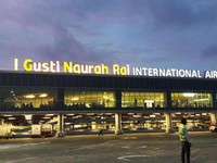 Tidak Boleh Lewat Soetta, Begini Syarat Pelancong Masuk RI