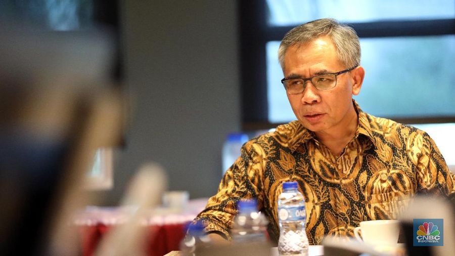 Ketua Otoritas Jasa Keuangan (OJK) Wimboh Santoso mengatakan, meskipun inklusi keuangan sudah mencapai target 75%, namun literasi keuangannya baru mencapai 35%.
