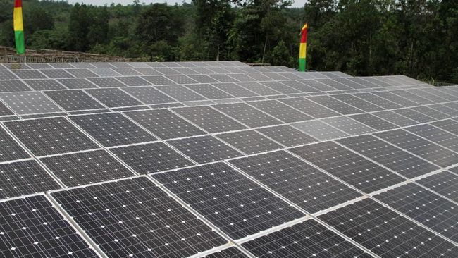 Prabowo Minta Bahlil Segera Eksekusi PLTS Jumbo 100 GW