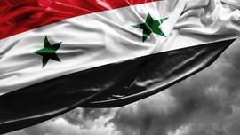 Rusia Sebut Bendera Suriah Berkibar di Douma