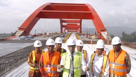 Jembatan Holtekamp di Papua Bisa Potong Waktu hingga 15 Menit