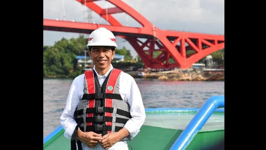 Presiden Joko Widodo (Jokowi) dijadwalkan meresmikan Jembatan Holtekamp