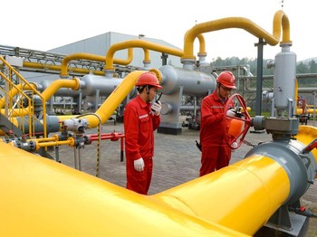 China Hapus Produk Minyak dari Daftar Bea Impor Baru ke AS