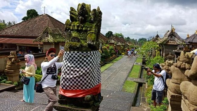 Sedih Corona Mengganas Bali  Batal Dibuka  Buat Turis  Asing 