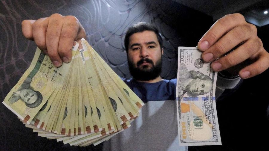 Dolar AS bahkan sudah ditawarkan 146.500 per real, padahal sehari sebelumnya dolar AS ditawarkan 138.000 per real.