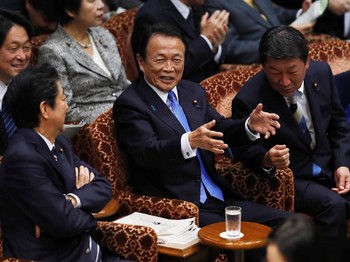 Jepang Kritik Tajam Perang Dagang AS-China