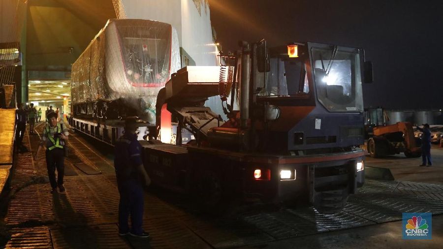 LRT Jakarta merupakan pabrikan asal Korea Selatan dari Hyundai Roterm.