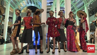 Batik 'Suasana Hati' Segar dan Ceria ala Denny Wirawan