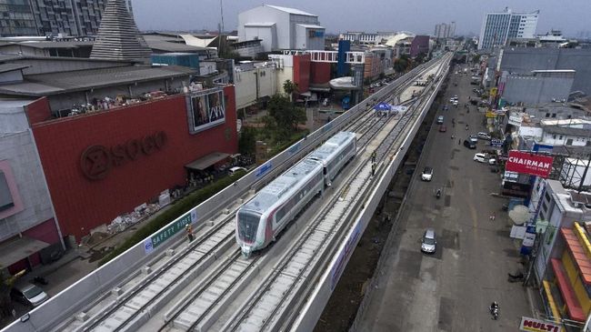 LRT Jakarta | Sumber: CNN Indonesia