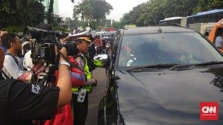Protes Warga soal Ganjil Genap di Tol Cibubur Jagorawi