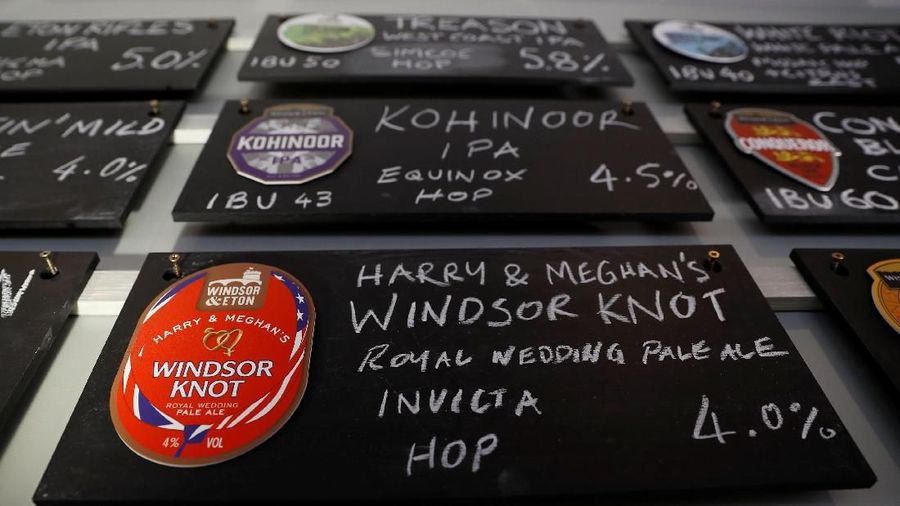 Pabrik bir Windsor & Eaton Brewery merilis bir edisi spesial di hari pernikahan Pangeran Harry dan Meghan Markle.