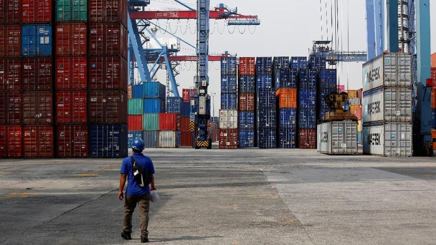 Industri pulp dan kertas RI diprediksi tumbuh 2% pada tahun ini.