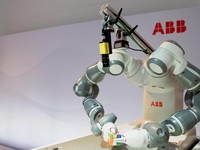 Daftar Profesi Manusia yang Digantikan Robot, Kamu Termasuk?