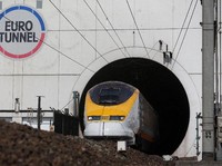 Pemadaman Listrik Lumpuhkan Kereta Cepat, Jaringan Rel Ditutup