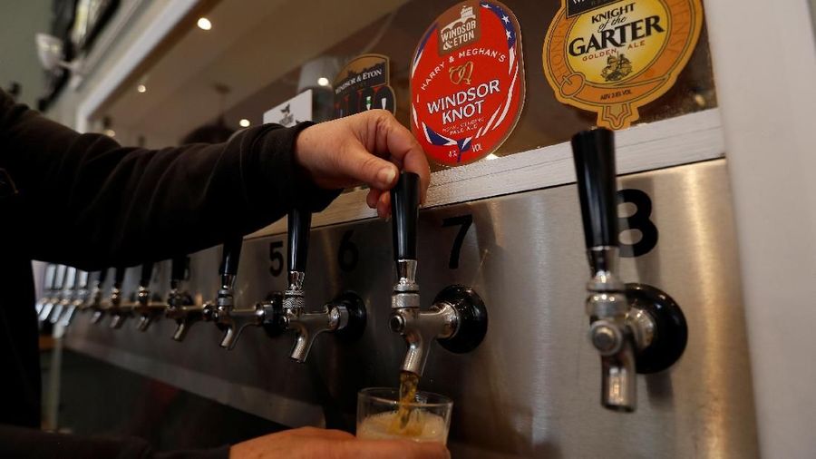Direktorat Jenderal Bea dan Cukai (DJBC) Kementerian Keuangan berencana menaikkan tarif cukai alkohol?