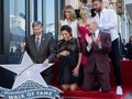 Eva Longoria Dedikasikan Bintang Hollywood untuk Warga Latin
