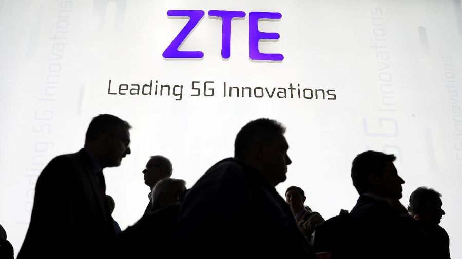 Saham ZTE anjlok 23,66% di Hong Kong pukul 3:25 siang waktu Hong Kong.