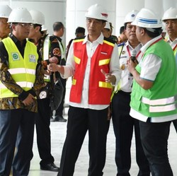 Matahari Kembar yang Bikin Jokowi Gemas Bubarkan BP Batam