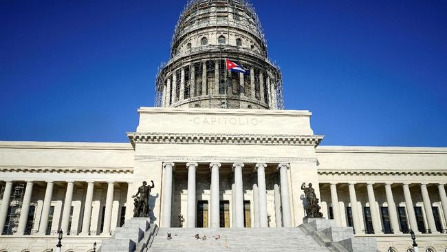 7 Update AS Shutdown: 7 Juta Warga Terancam Kelaparan-Jalan Tol Resesi