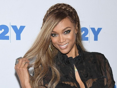 Tyra Banks Hampir Gagal Jadi Model Victorias Secret Hanya Karena Rambut Tyra Banks Hampir Gagal Jadi Model Victorias Secret Hanya Karena Rambut