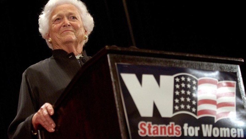 Barbara Bush adalah Ibu Negara AS yang meninggal di usia 92 tahun.
