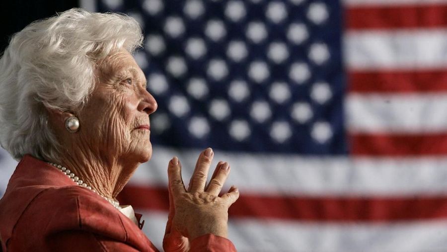 Barbara Bush adalah Ibu Negara AS yang meninggal di usia 92 tahun.
