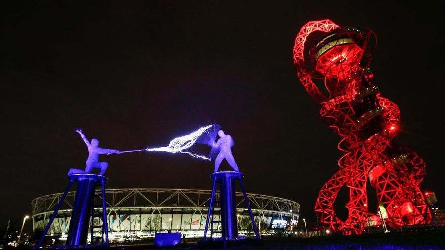 Lord of Lighting adalah sebuah pertunjukkan kekuatan listrik yang berkekuatan 4 juta volt.