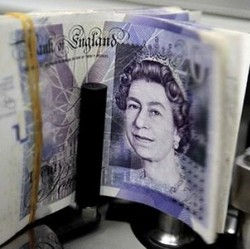 Rencana Brexit PM Inggris Ditolak, Pound Terpukul