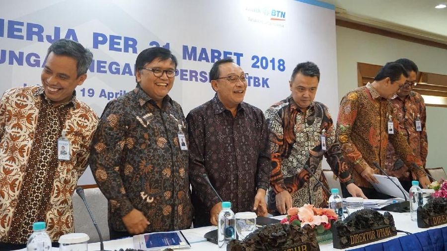 Kredit BTN tumbuh 19,34% menjadi Rp 202,5 triliun dan berada di atas rataprata penyaluran kredit industri yang hanya tumbuh 8,3%.