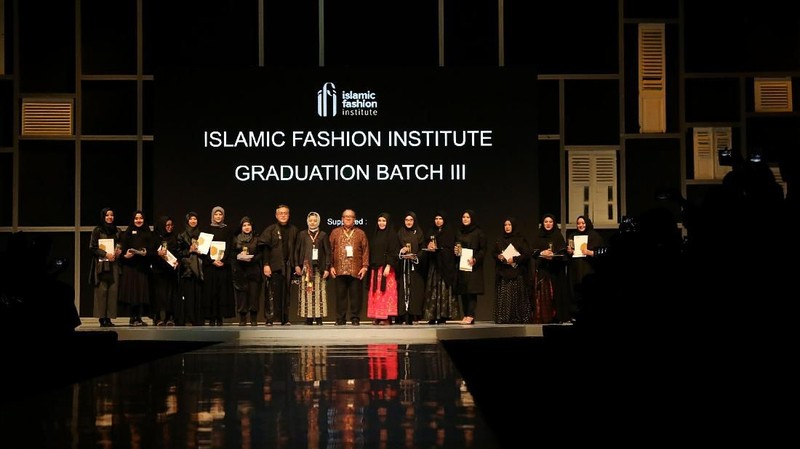 Tampil di Muffest 2018, Islamic Fashion Institute angkat tema De Brevitate Vitae.