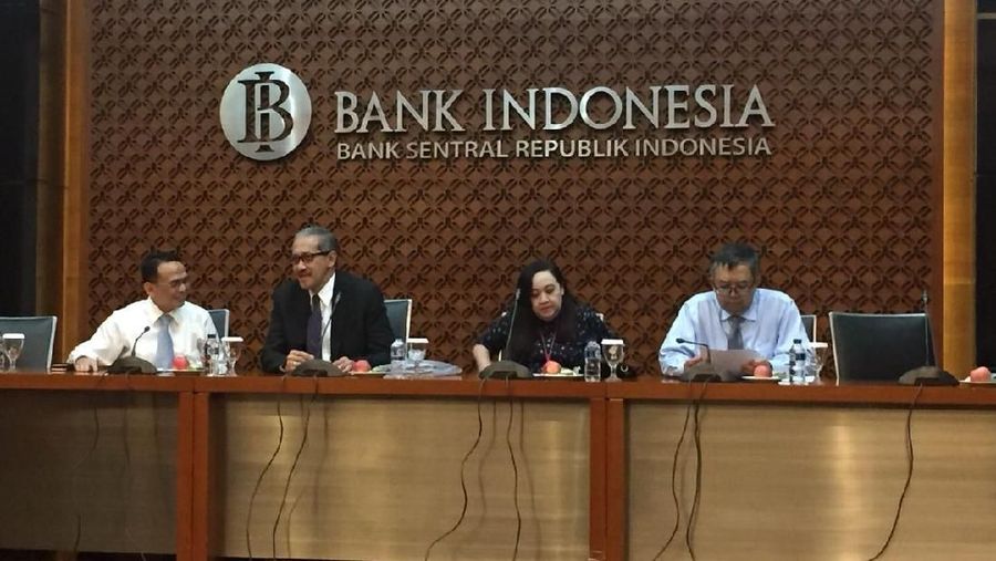 BI memutuskan mempertahankan suku bunga acuannya di 4,25% dalam rapat Dewan Gubernur (RDG) BI bulan April.