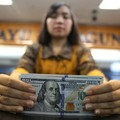 Eksportir Parkir Dolar di RI Dapat Cuan Banyak, Sampai Kapan?
