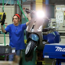 Vespa Made in Bekasi Bentar Lagi Mengaspal di Jalan-Jalan RI