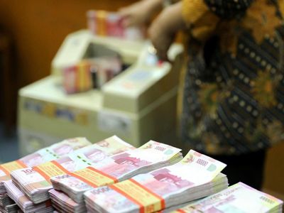 Demi Hidup Mewah, Suami-Istri Gelapkan Duit Bank di Jakarta