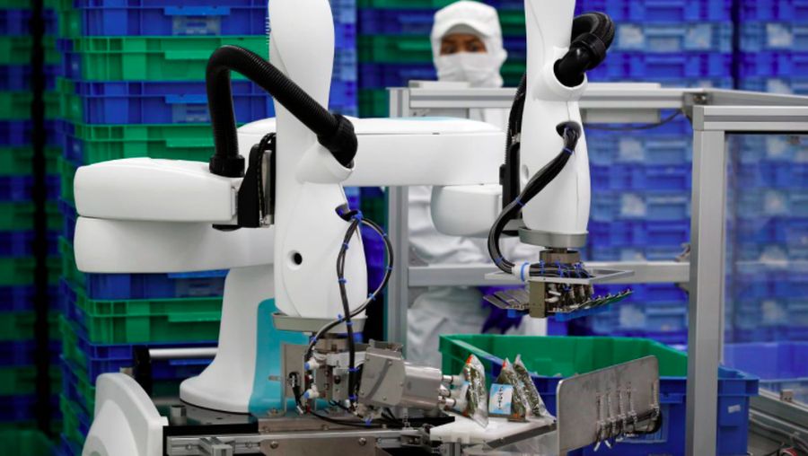 Robot Membungkus Nasi Kepal di Jepang