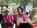 Hari Kartini, Iriana Jokowi Mendadak Jadi 'Wartawan'