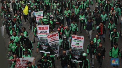 Beleid ojek online Kementerian Perhubungan (Kemenhub) memastikan aturan ojek online sudah ditandatangani pada 11 Maret 2019.