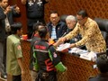 VIDEO: Ojek Daring Bertemu Komisi V DPR