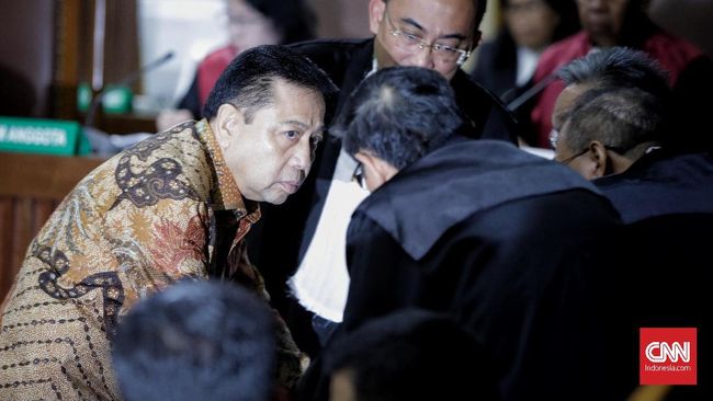Setnov Pikir-Pikir Usai Divonis 15 Tahun Penjara