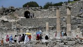 Dibangun pada abad ke-10 Sebelum Masehi, Ephesus dibangun oleh koloni orang Attic dan Yunani Ionia di bekas ibu kota kerajaan Arzawan. (Anadolu Agency/Mahmut Serdar Alakuş)