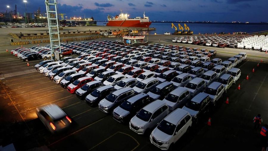 Dealer mobil tawarkan diskon mulai dari Rp 12 juta hingga Rp 24 juta.