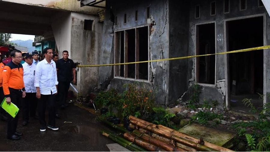 Kabupaten Banjarnegara mengalami gempa bumi pada Rabu, 18 April 2018 pukul 13.28 WIB lalu.