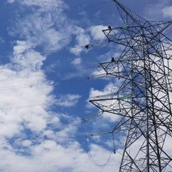Pendapatan PLN Cetak Rekor, Ini Rahasianya!