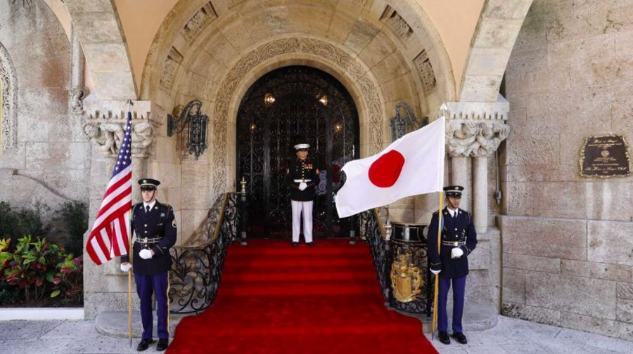 Terdapat beberapa tanda bahwa Jepang akan menjadi target perang dagang Trump selanjutnya.