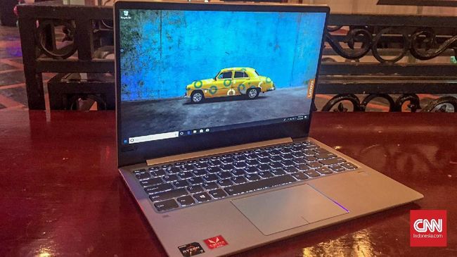 Lenovo IdeaPad 720S Laptop Tipis, Bisa untuk Powerbank Lenovo IdeaPad 720S Laptop Tipis, Bisa untuk Powerbank