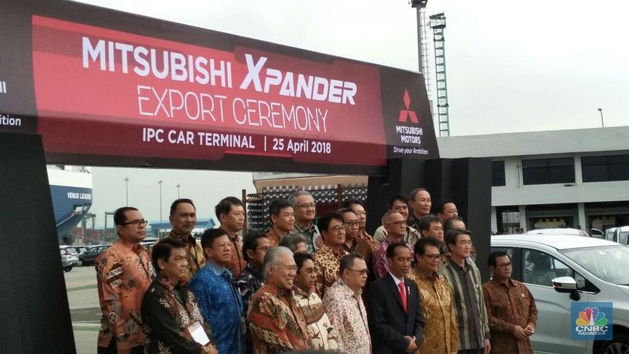 Mitsubishi hari ini mengekspor perdana Xpander.