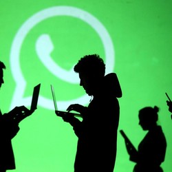 Cara WA Tampak Offline Padahal Online, Weekend Tenang!