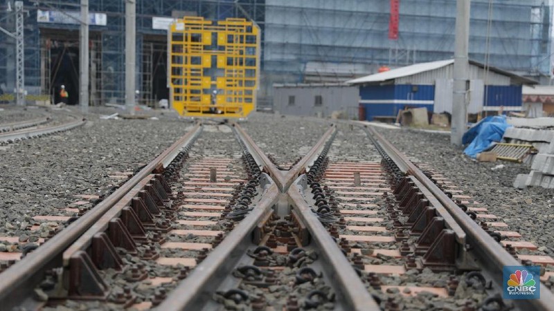 Rencananya pada April dan Desember 2018 akan dilaksanakan uji coba kereta MRT Jakarta tanpa penumpang.