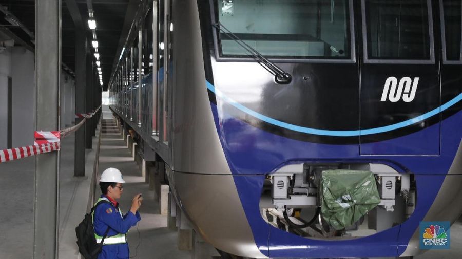 Kereta MRT mulai beroperasi Maret mendatang, progres pembangunan sudah mencapai 94,19%.